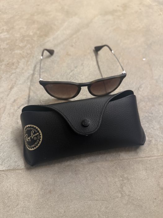 Vendo óculos rayban