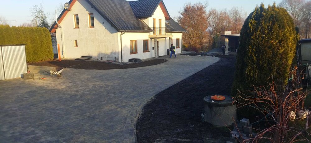 Usługi Brukarskie Budowlane minikoparka