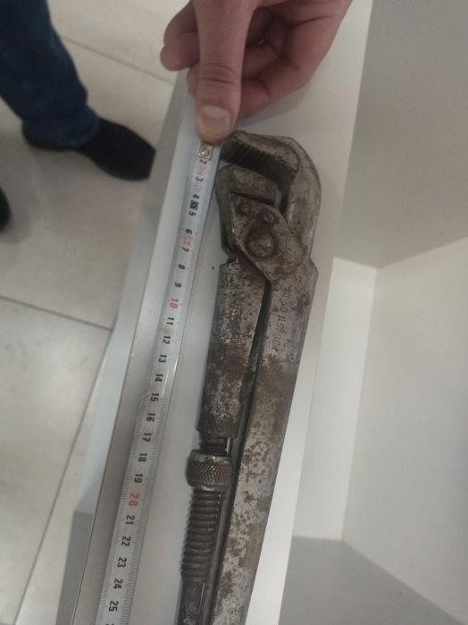 Ключ газовый разводной. Рожковый ключ