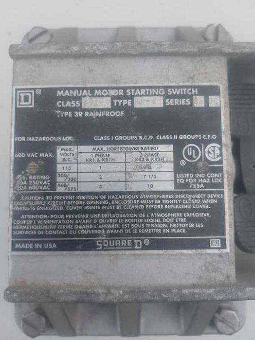 Squared - wyłacznik Motor START