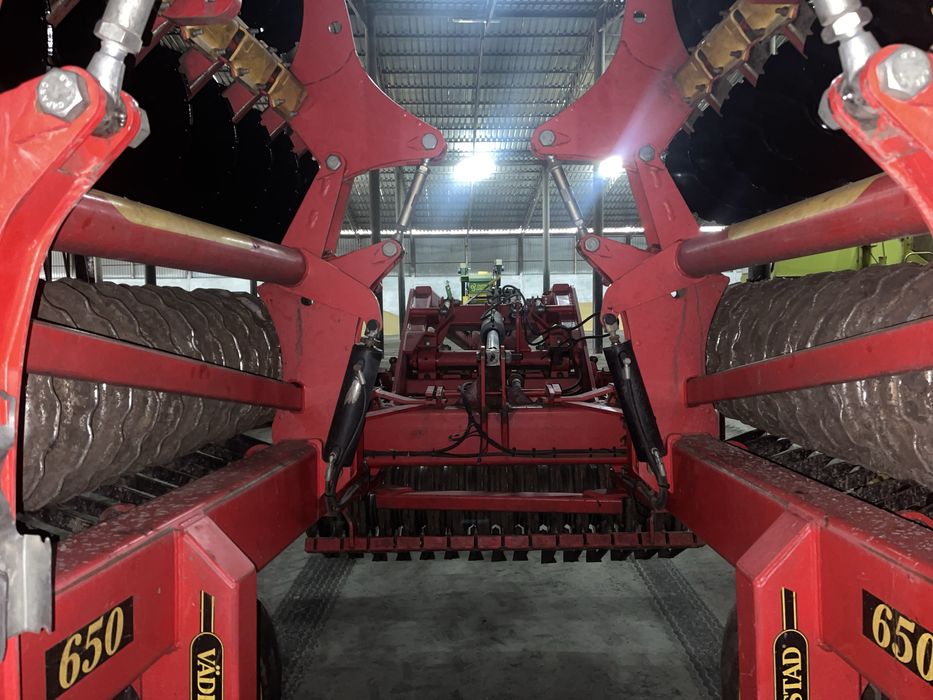 Vaderstad carrier 650