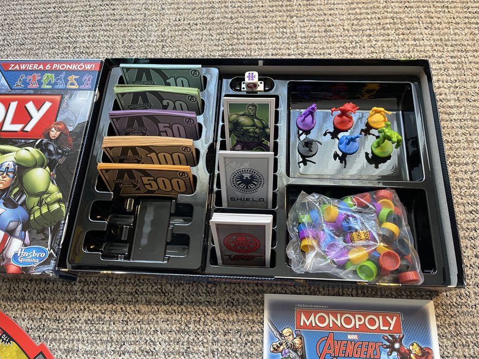 Gra MONOPOLY Avengers w idelanym stanie