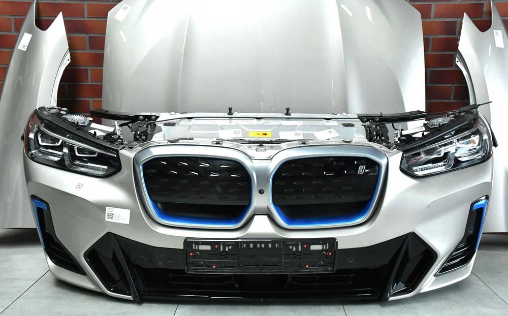 BMW iX3 G08 Бампер запчастини деталь бмв іч3 г08 запчасти