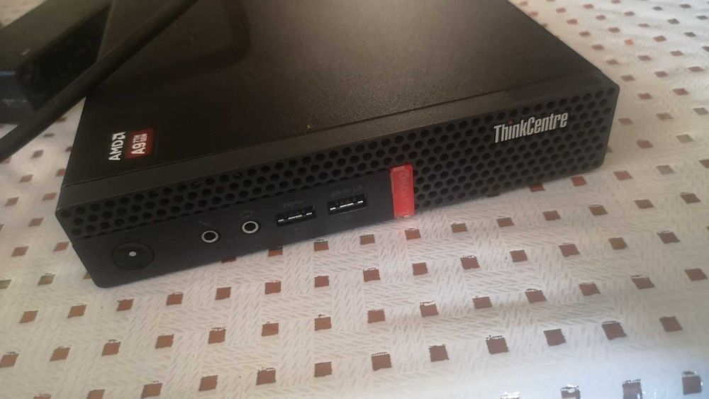 Микро Пк Lenovo AMD A9(7Th)8GbDDR4_SSD64Gb_Windows10_для ТВ