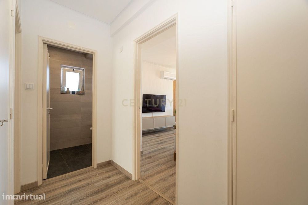 ** Espectacular Apartamento T2 Perto Do Metro De Odivelas **