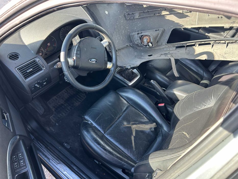 Ford Mondeo 2.o TDCI Só Para Peças