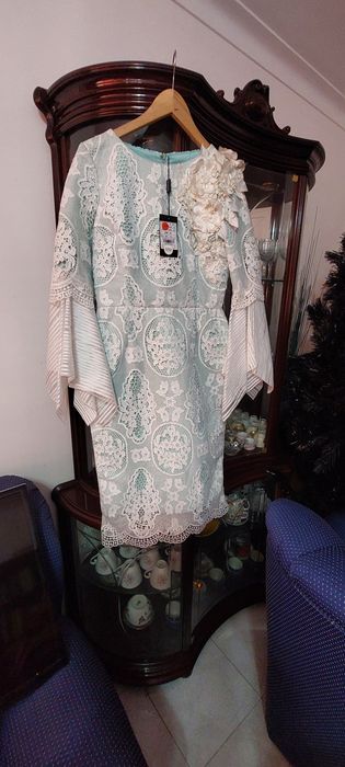 Vestido novo com etiqueta Matilde Cano N 42