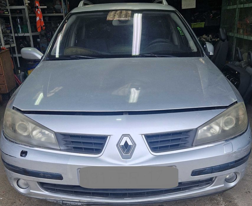 Renault Laguna para peças