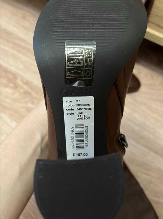 Високі чоботи з якісної натуральної шкіри від Oasis