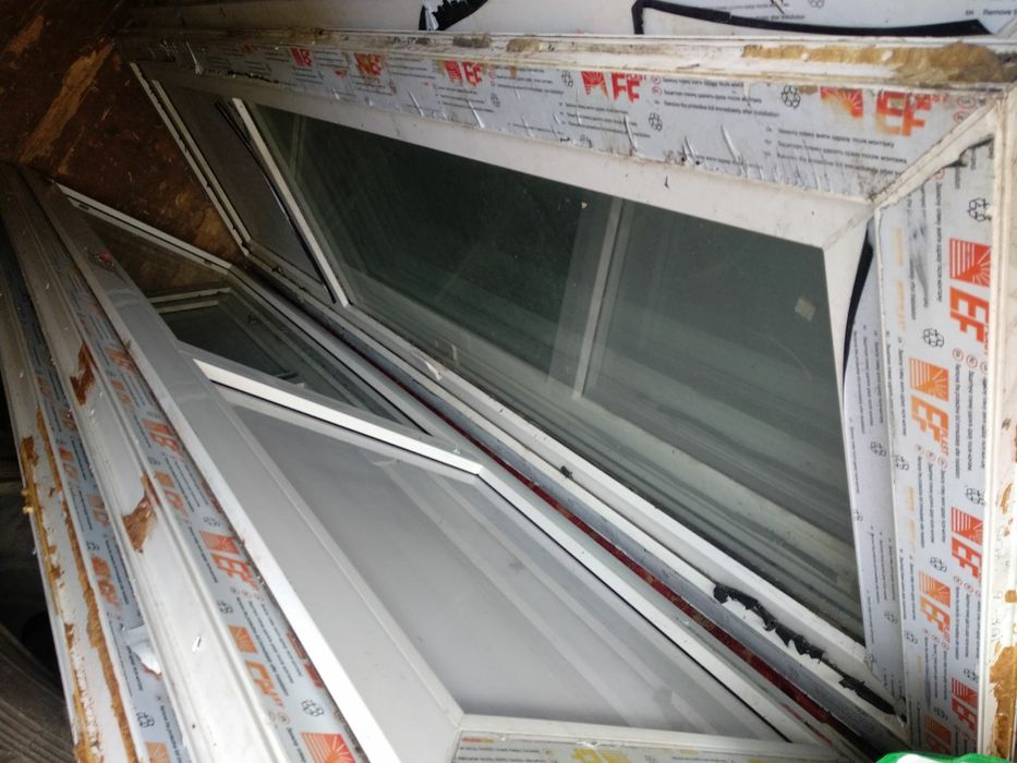 Двері металопластикові