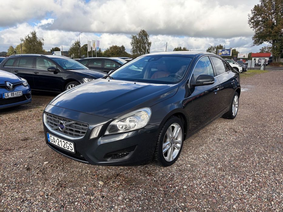 Volvo S60