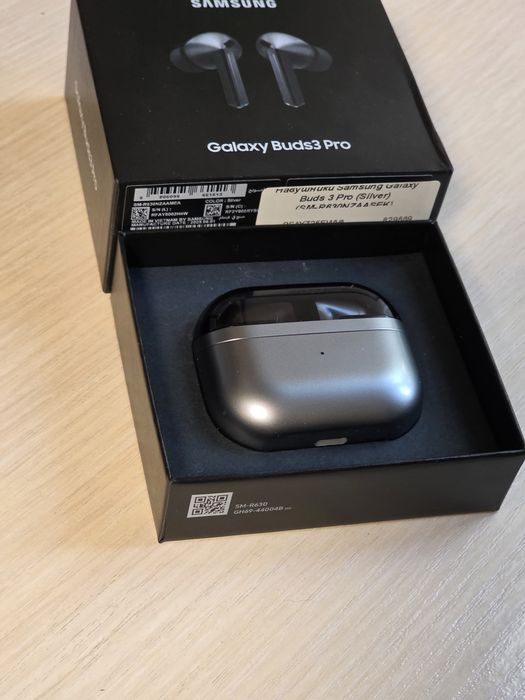 Samsung Galaxy buds 3 pro,на подарунок