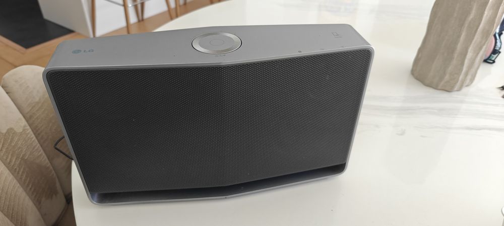 Coluna LG Music Flow H5 (NP8540) - Wi-Fi e Bluetooth Hi-Fi