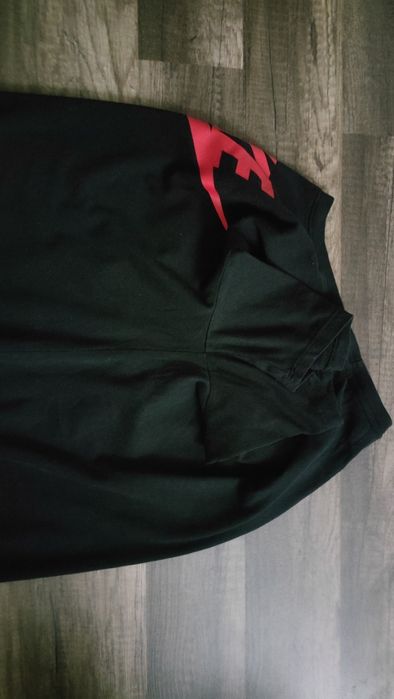 świetny t-shirt NIKE TEE  XS/S w super stanie