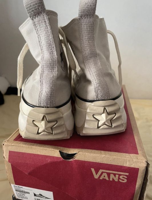Converse Chuck Taylor All Star (cor creme/cinzento claro)