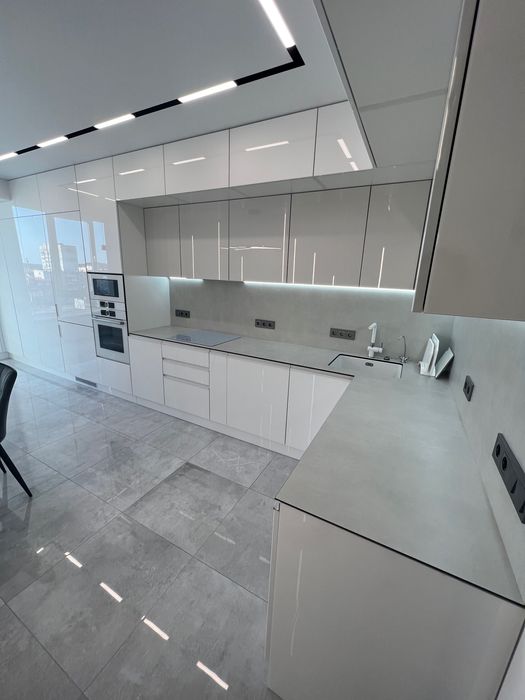 Кухня. Кухонні меблі. Кухня під замовлення. Замір, проект, монтаж.