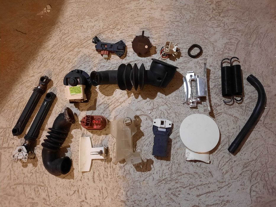 запчастини для стіральной машинкі Whirlpool---Electrolux EWT 1215