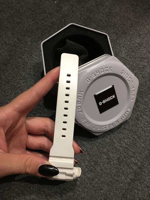 Zegarek Casio G-SHOCK gshock GMA-S110CM-7A2 biały