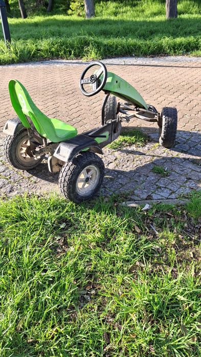 Kart pedais para crianças