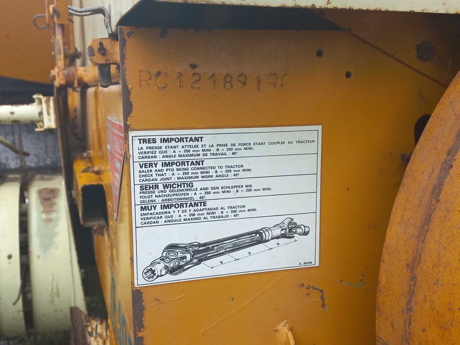 Прес-підбирач Reviere-Casalis KR-40TS