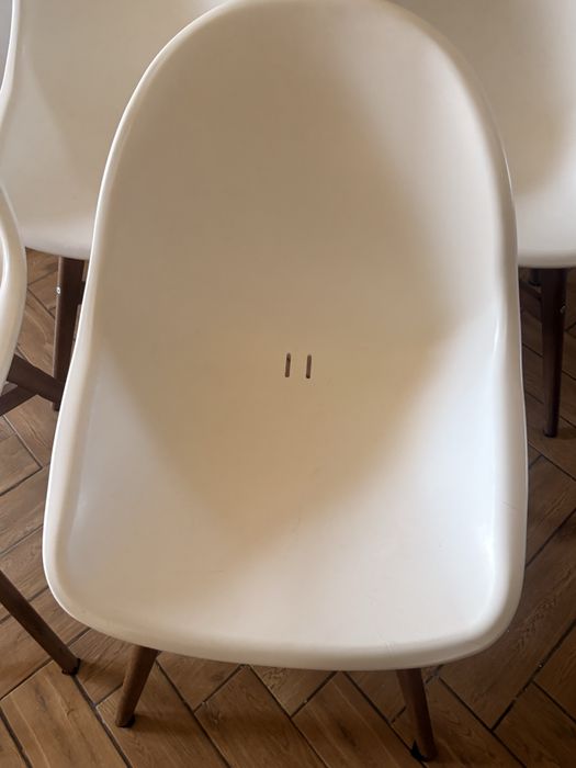 Krzesła ikea komplet białe