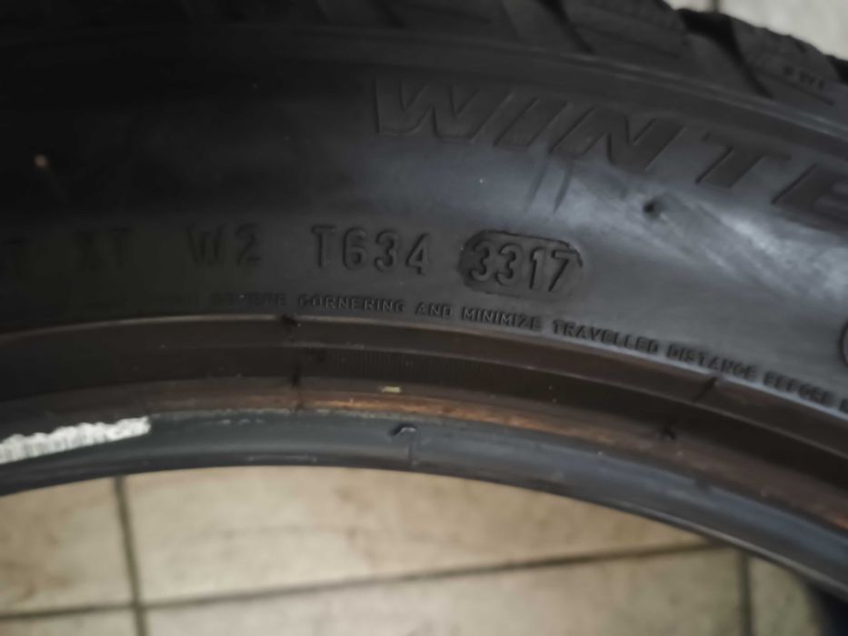 Zimowe opony Pirelli 245/45 R19 Run Flat 2017r. Bieżnik 7mm 4 sztuki