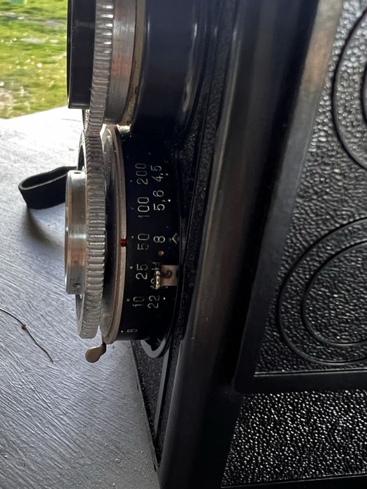 Плівковий фотоапарат