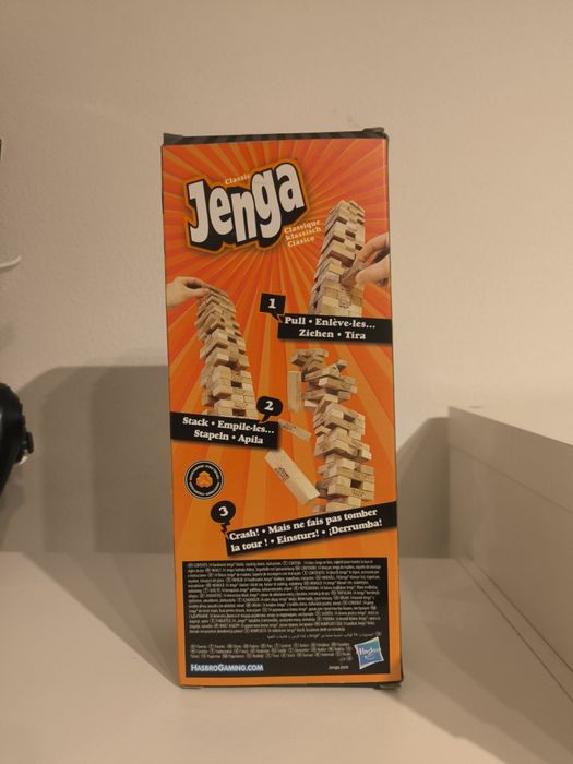 Jenga Hasbro (ainda não aberto)