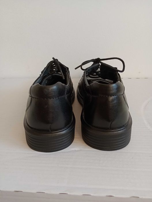 Buty półbuty sznurowane Claudio Conti rozmiar 42