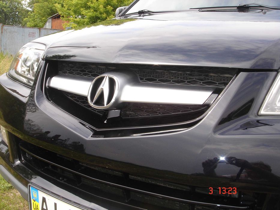 Накладка решетки радиатора ACURA MDX 2003-2006 г.в. с эмблемой