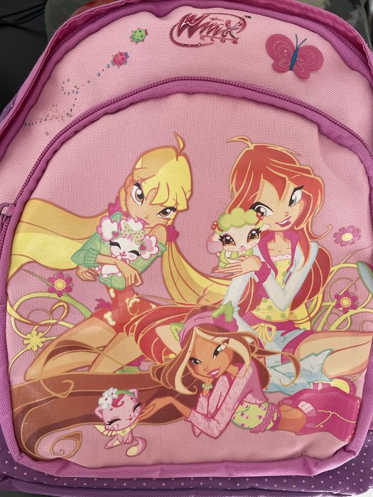 Mochila Winx para menina