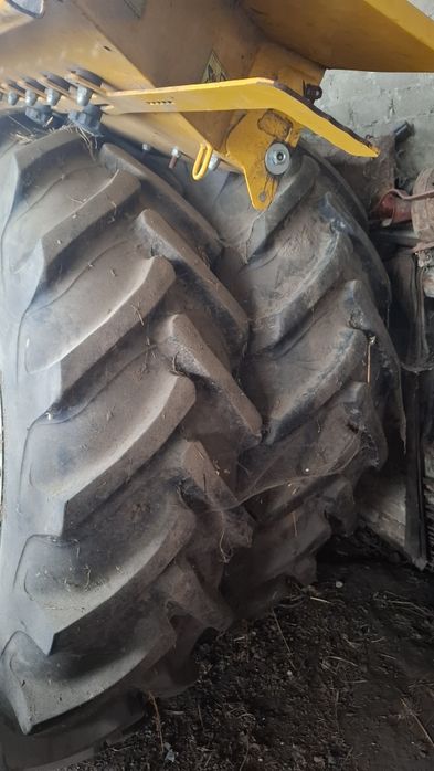 Kola do Fergusona i 16.9R38 2szt