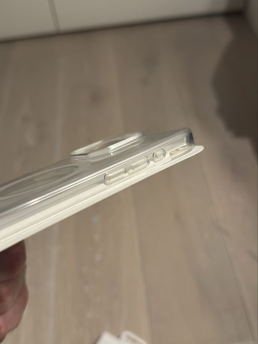 Apple clear case iPhone 15 Pro Max magsafe