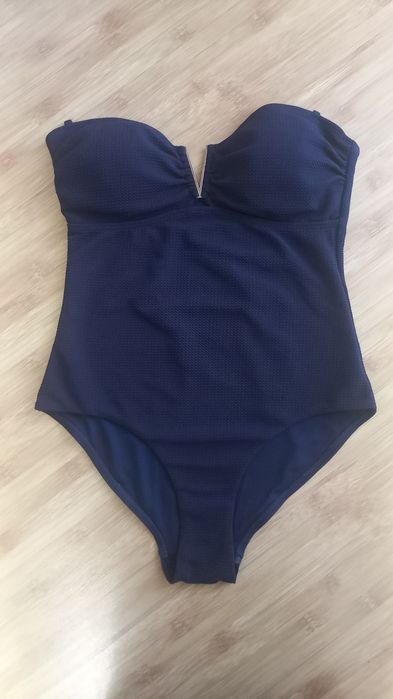 Купальник суцільний