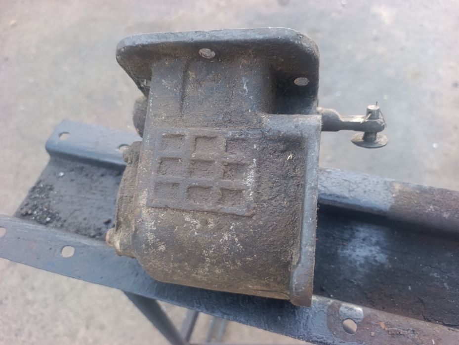 Ком Газ 53,Газ 3307 під НШ(насос)..