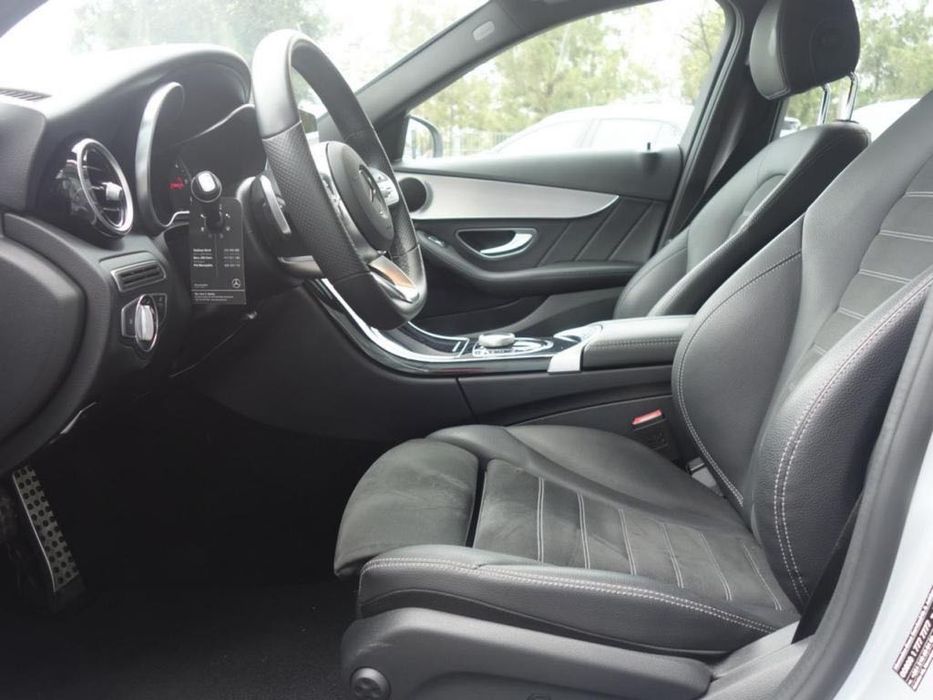 Mercedes Benz C 200 AMG