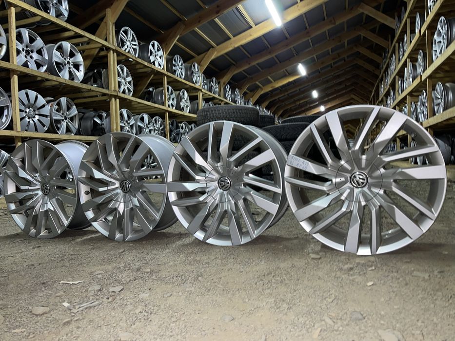 Диски Volkswagen TOUAREG 5/112 R19 8J ET28 ориг. ідеал.