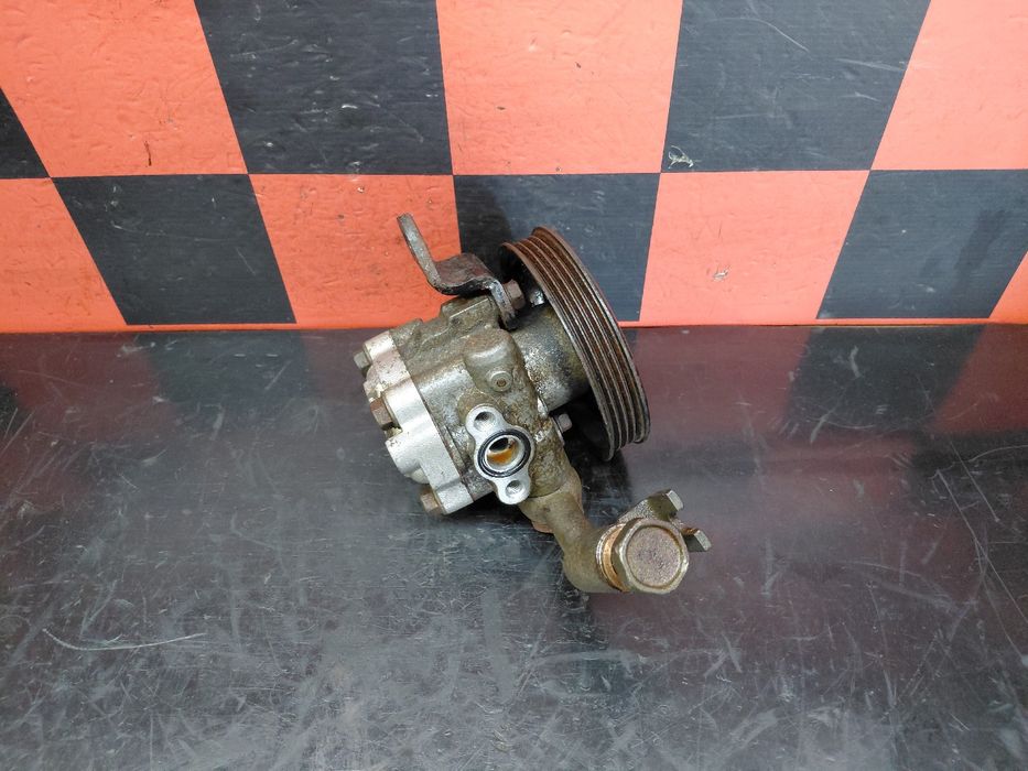 Bomba de direção NISSAN Cabstar Chassis (F24M, F24W)