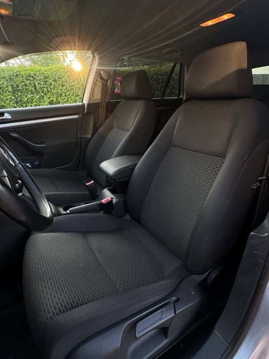 Volkswagen Golf 1.6 TDI BlueMotion 2012