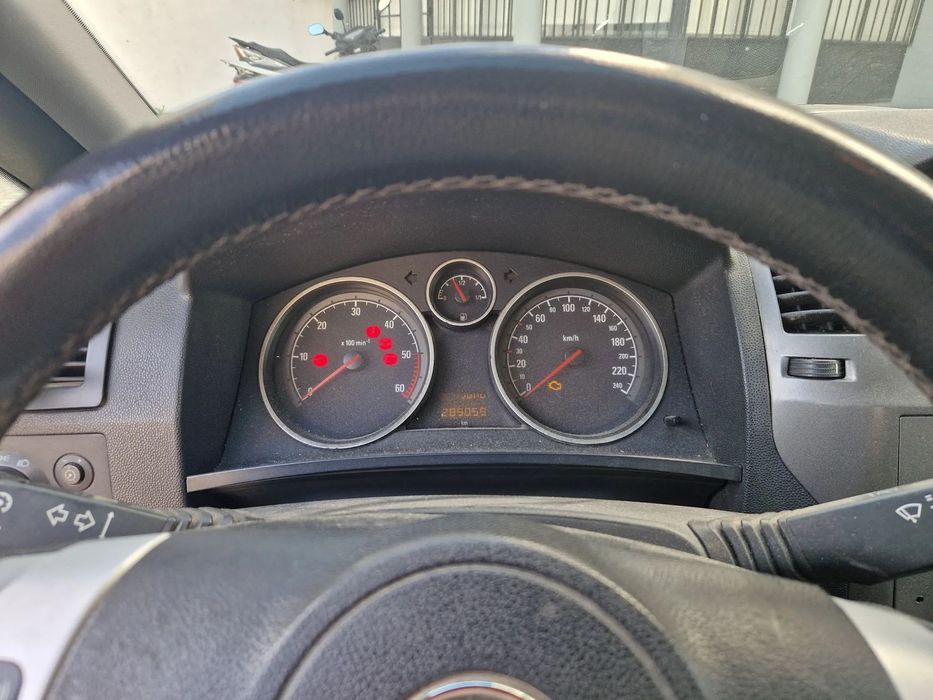 Opel Zafira 1.9 CDTI Enjoy