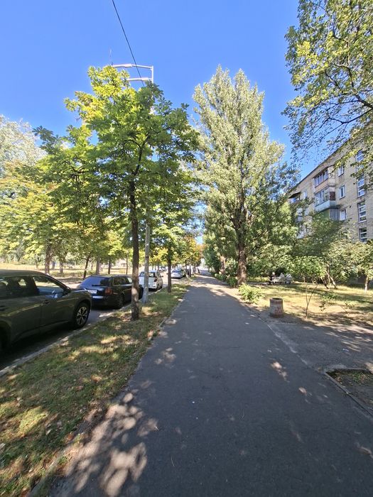 Продаж-2ккв БЕЗ КОМІСІЇ вул  Стальського 20
