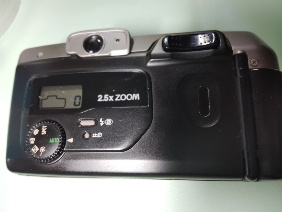 Aparat analogowy wysoki model datownik zoom optyczny