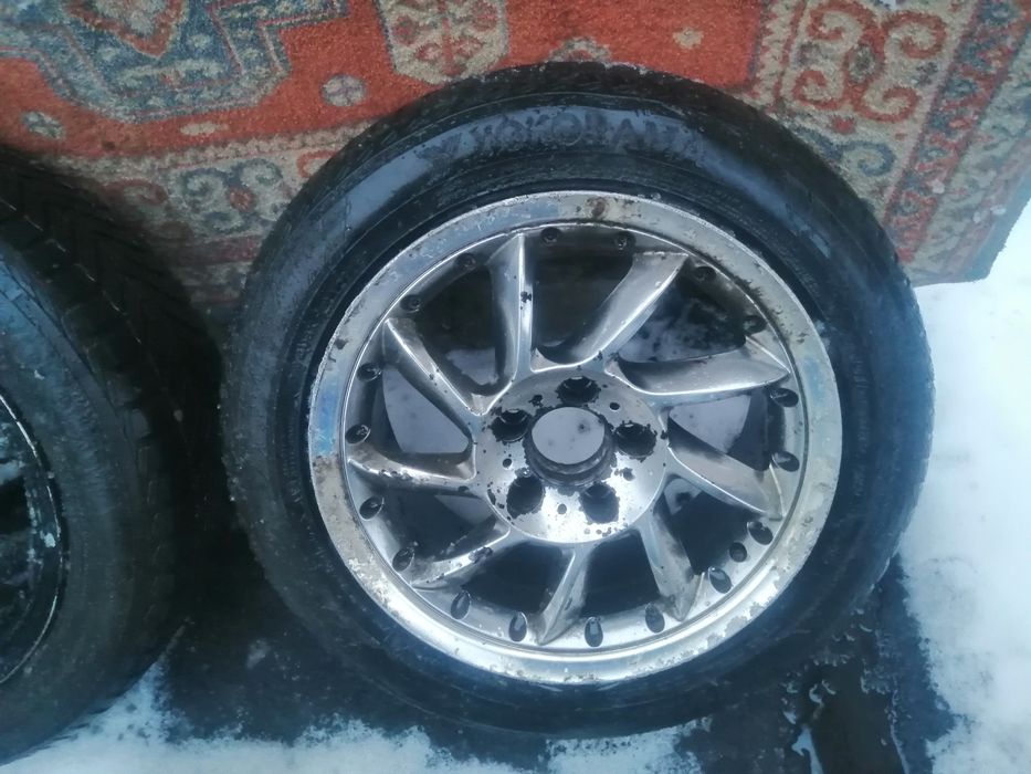 Продам титаны с резиной