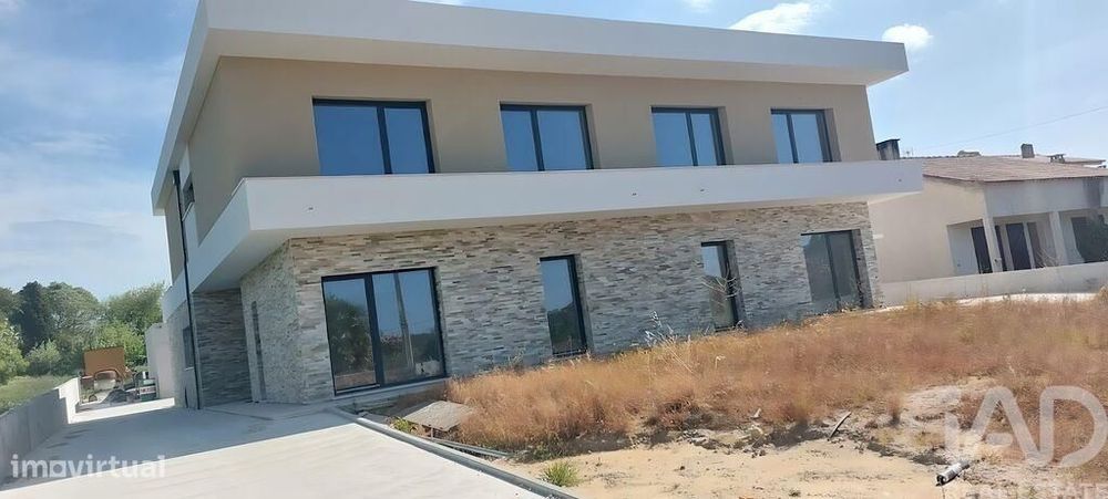 Casa T4 em Cantanhede e Pocariça de 321,00 m2