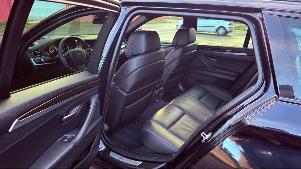 BMW M550d xDrive Touring Pack M — FULL EXTRAS — 381cv