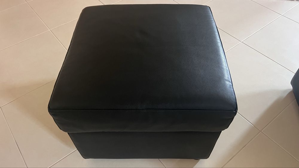 Sofá em pele genuína