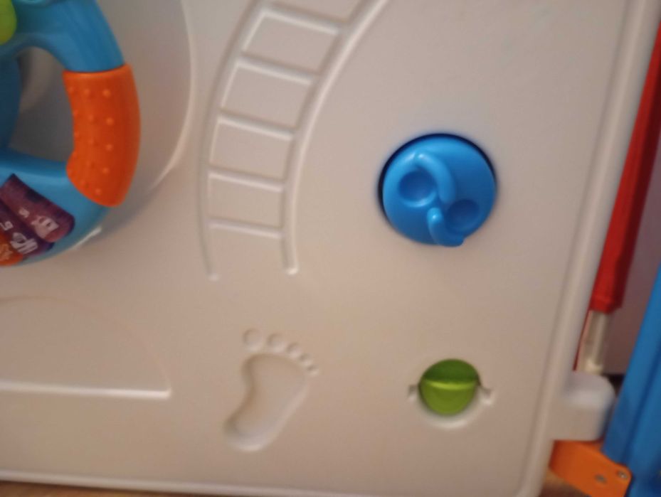Parquinho Infantil (cerca)