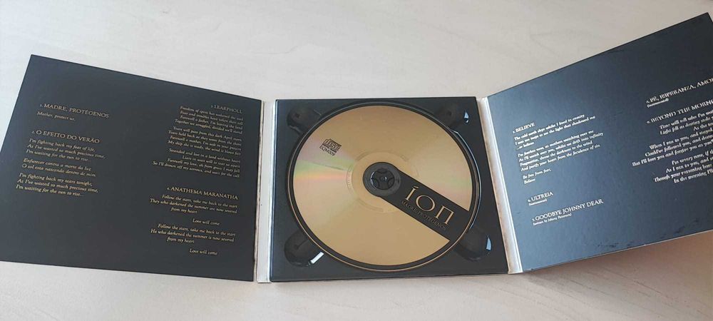 CD Íon – Madre, Protégenos