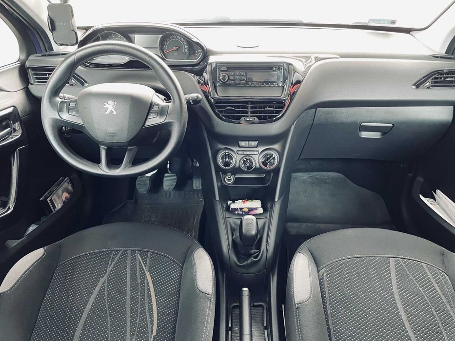 Peugeot 208, benzyna 1.2, 82 KM, salon PL, niski przebieg!