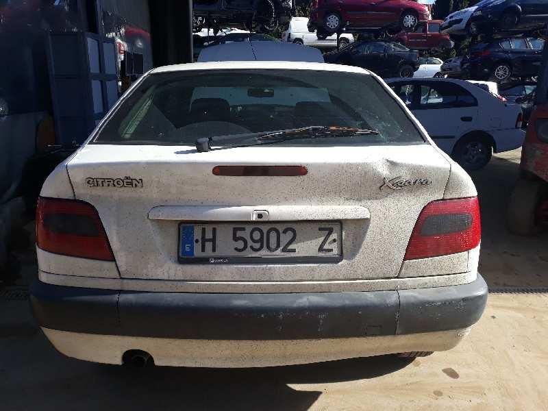 chapeleira da mala citroen xsara